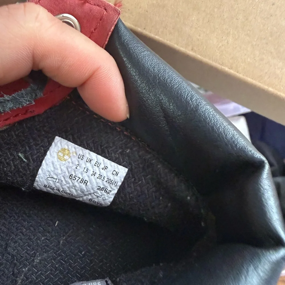 Timberland Cherry Lace-Up Boots - Picture 8 of 8